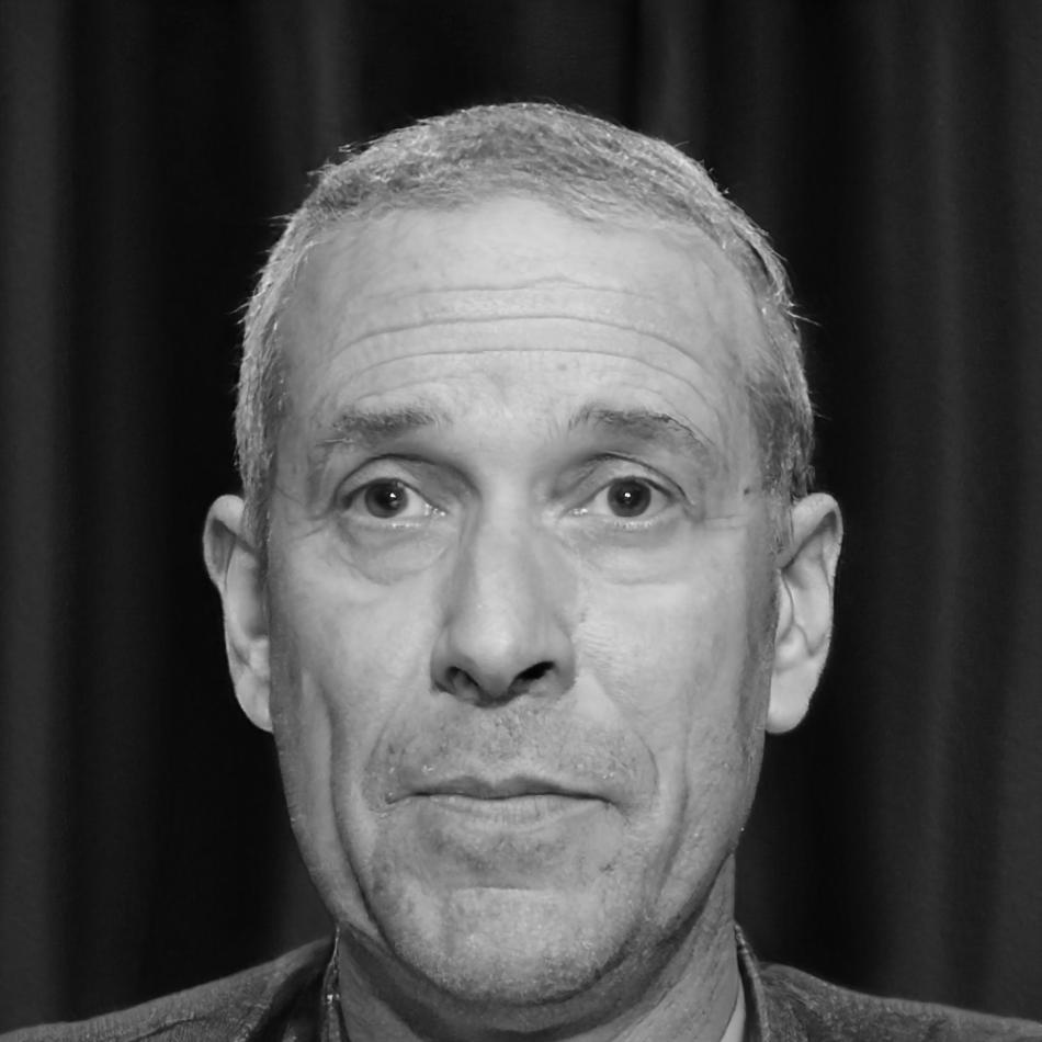 Ritratto di Valerio Torretti, esperto in narrazione digitale